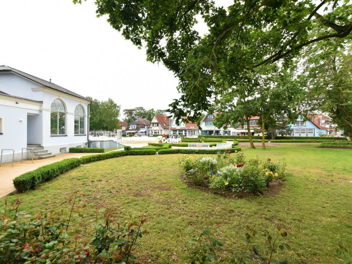 Spacious Bungalow Near Sea In Grundshagen Buitenkant foto